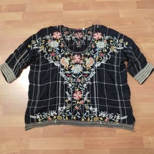 Johnny Was Sienna Blouse With Floral Embroidery‎